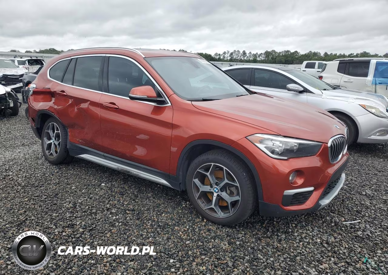2018 BMW X1 xDrive28I VIN:WBXHT3C39J5L35007 - 4