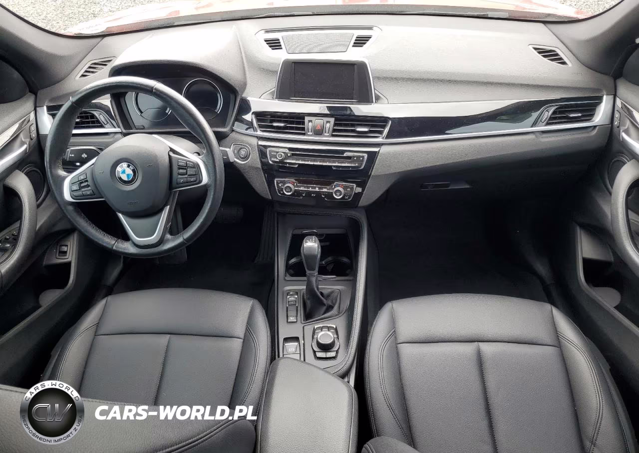 2018 BMW X1 xDrive28I VIN:WBXHT3C39J5L35007 - 8