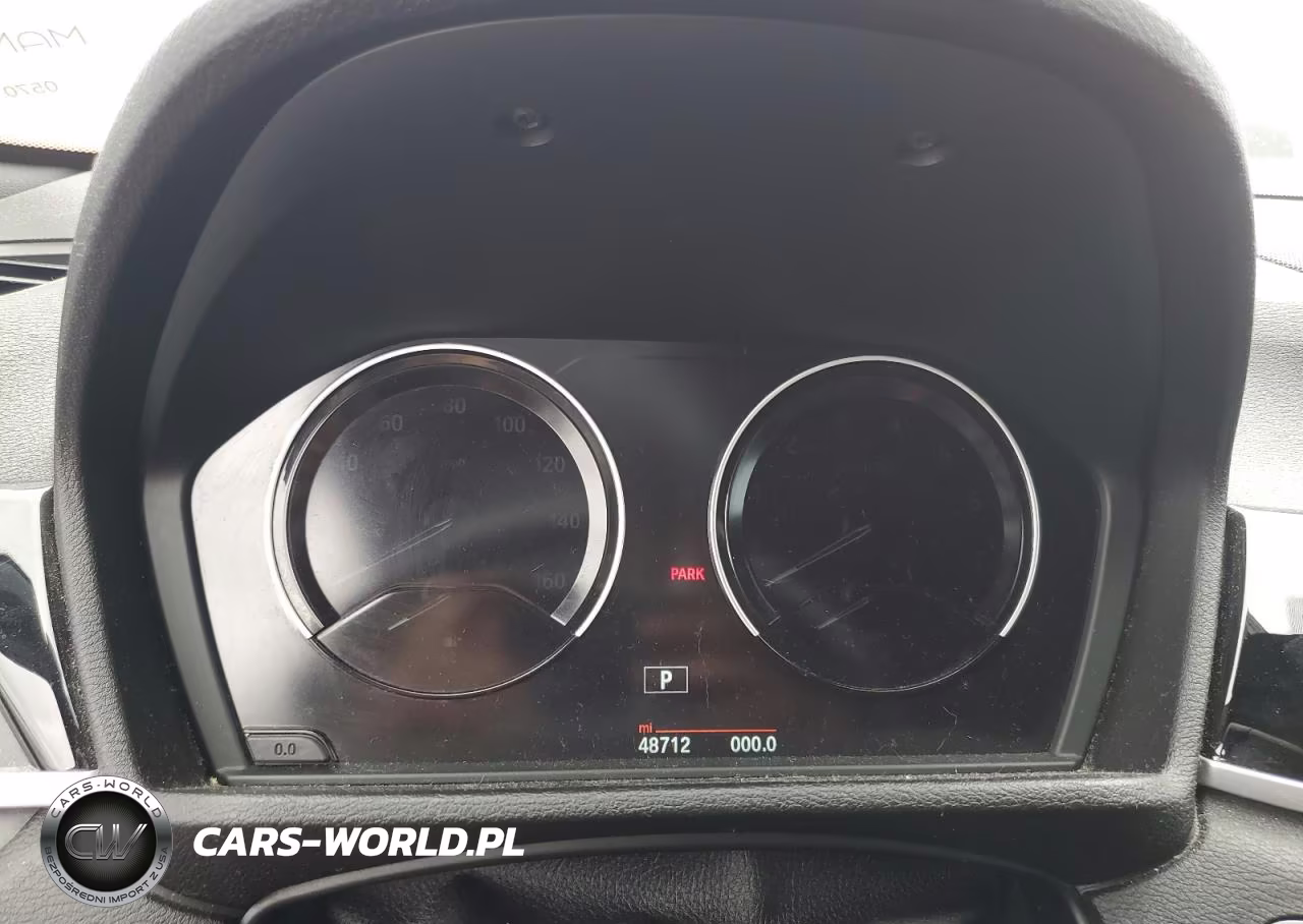 2018 BMW X1 xDrive28I VIN:WBXHT3C39J5L35007 - 9