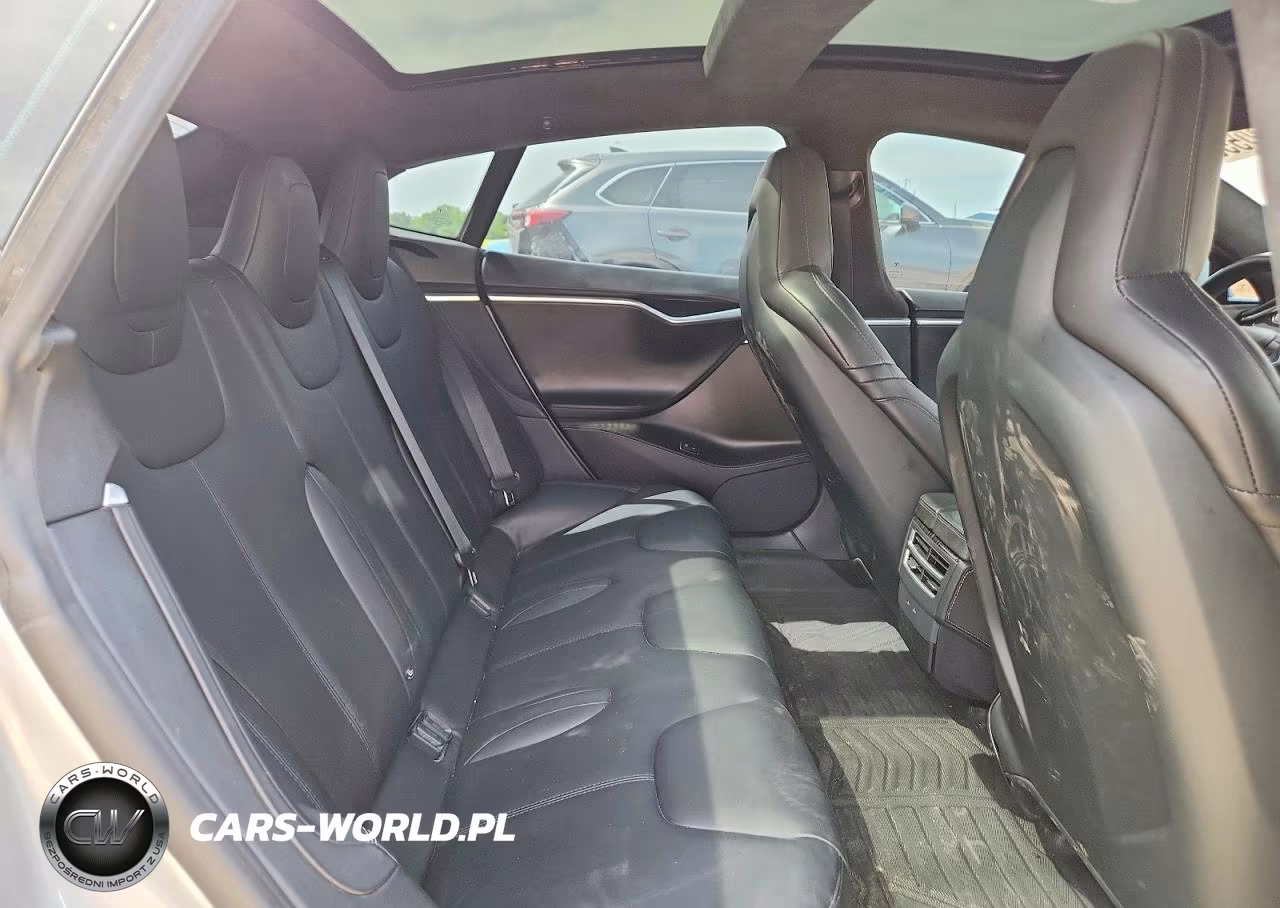 2016 Tesla Model S VIN:5YJSA1E2XGF161943 - 10
