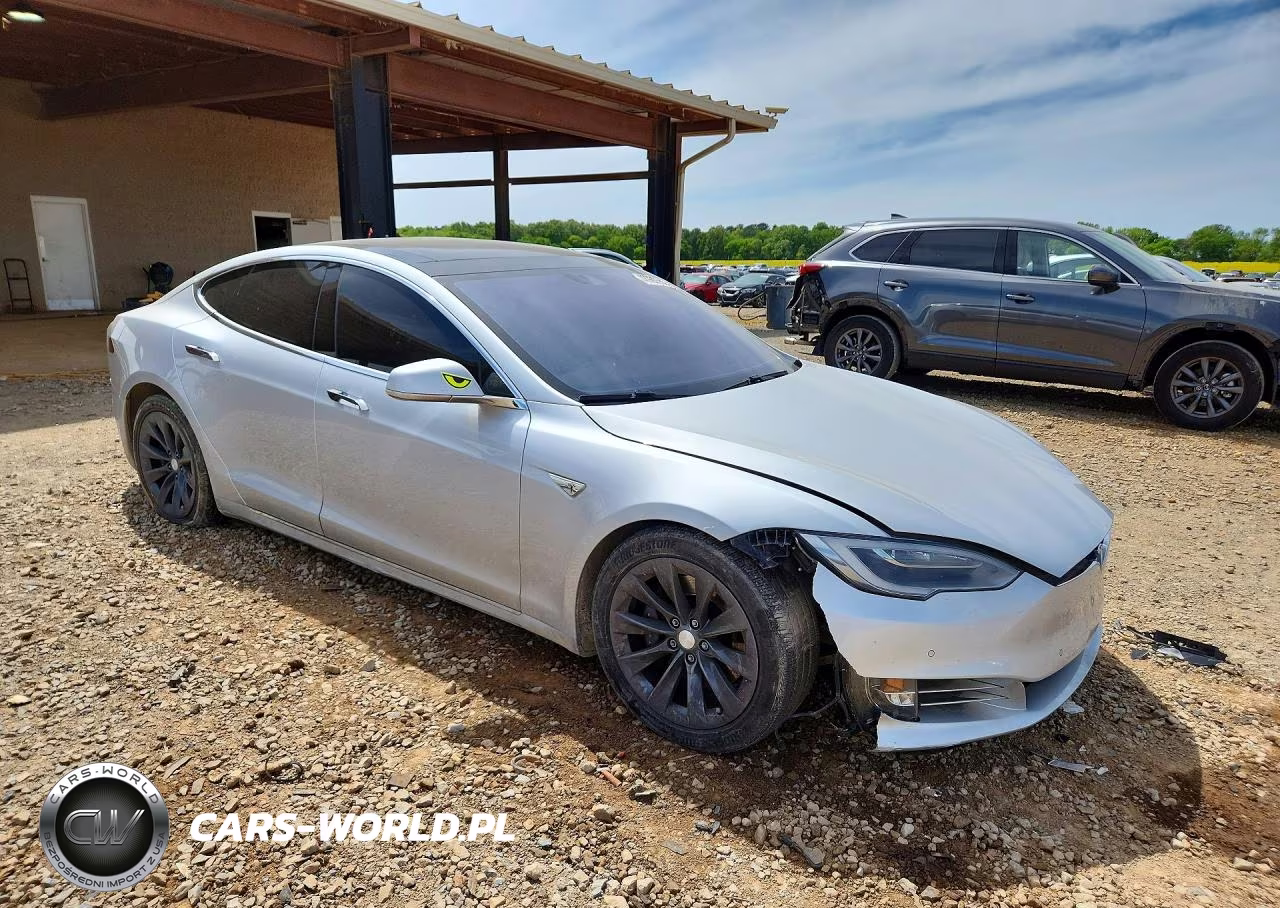 2016 Tesla Model S VIN:5YJSA1E2XGF161943 - 4