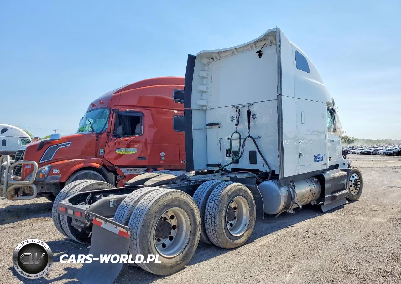 2024 Peterbilt 579 Semi Truck VIN:1XPBD49X9RD679968 - 4