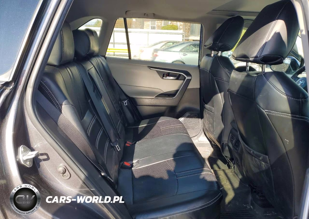 2024 Toyota Rav4 Hybrid Xle VIN:4T3RWRFVXRU137761 - 11