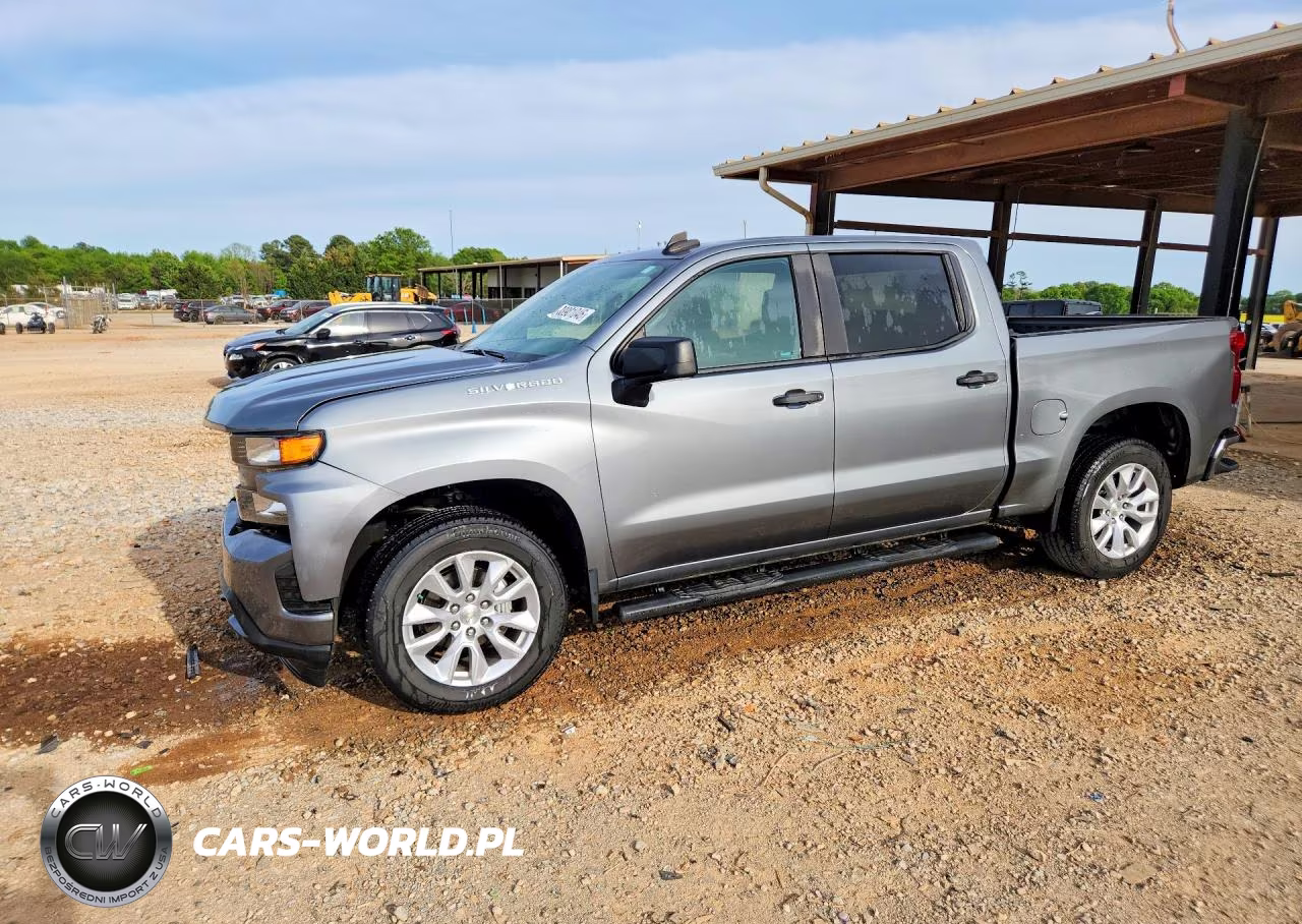 2021 Chevrolet Silverado C1500 Custom