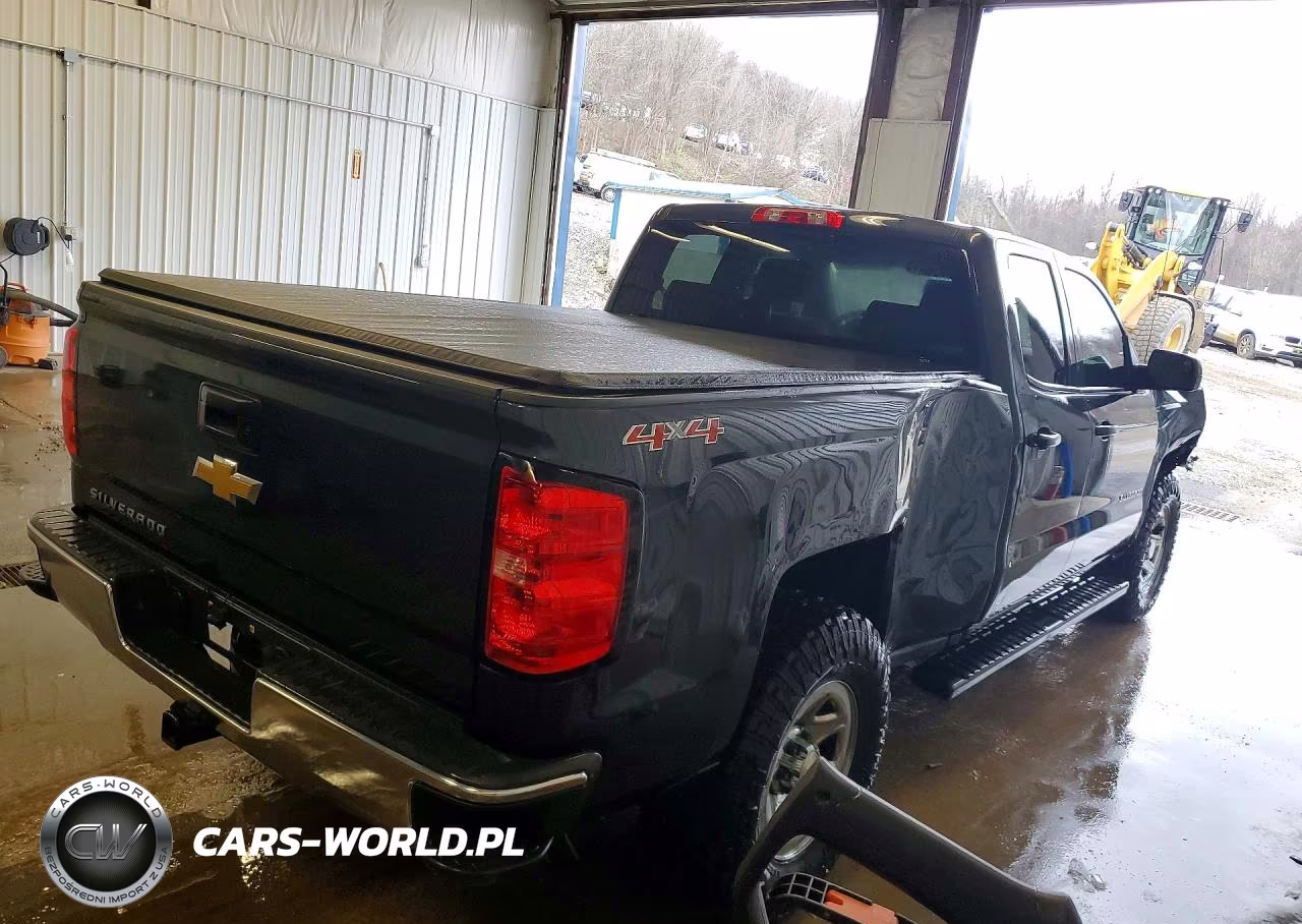 2017 Chevrolet Silverado K1500 VIN:1GCVKNEC8HZ376016 - 3