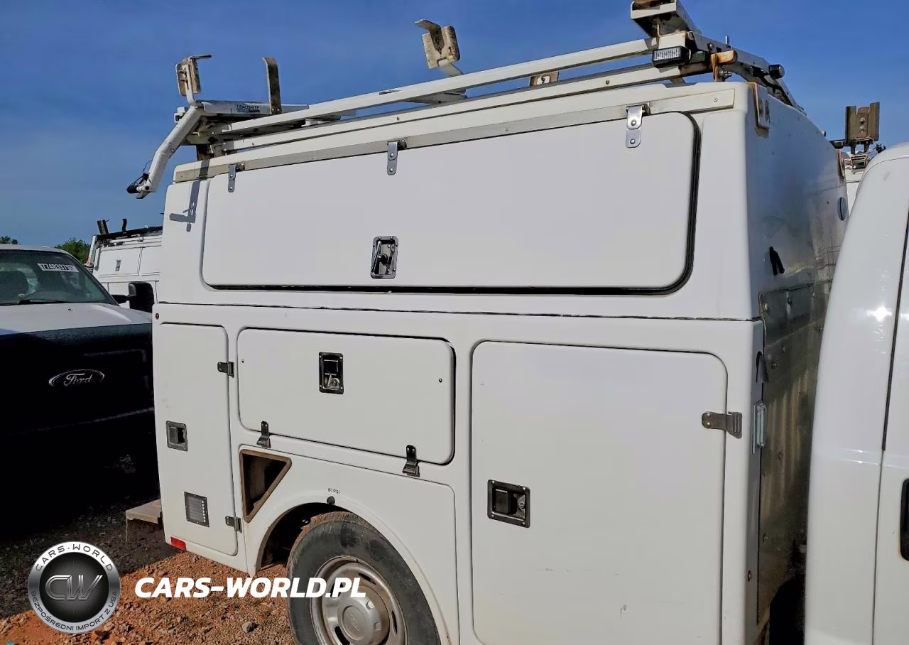 2013 Ford F350 Super Duty Utility - Service Truck VIN:1FDRF3A68DEB92427 - 11