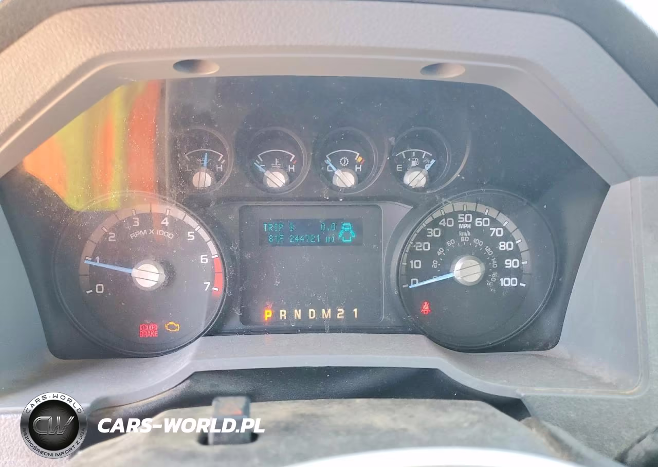 2013 Ford F350 Super Duty Utility - Service Truck VIN:1FDRF3A68DEB92427 - 9
