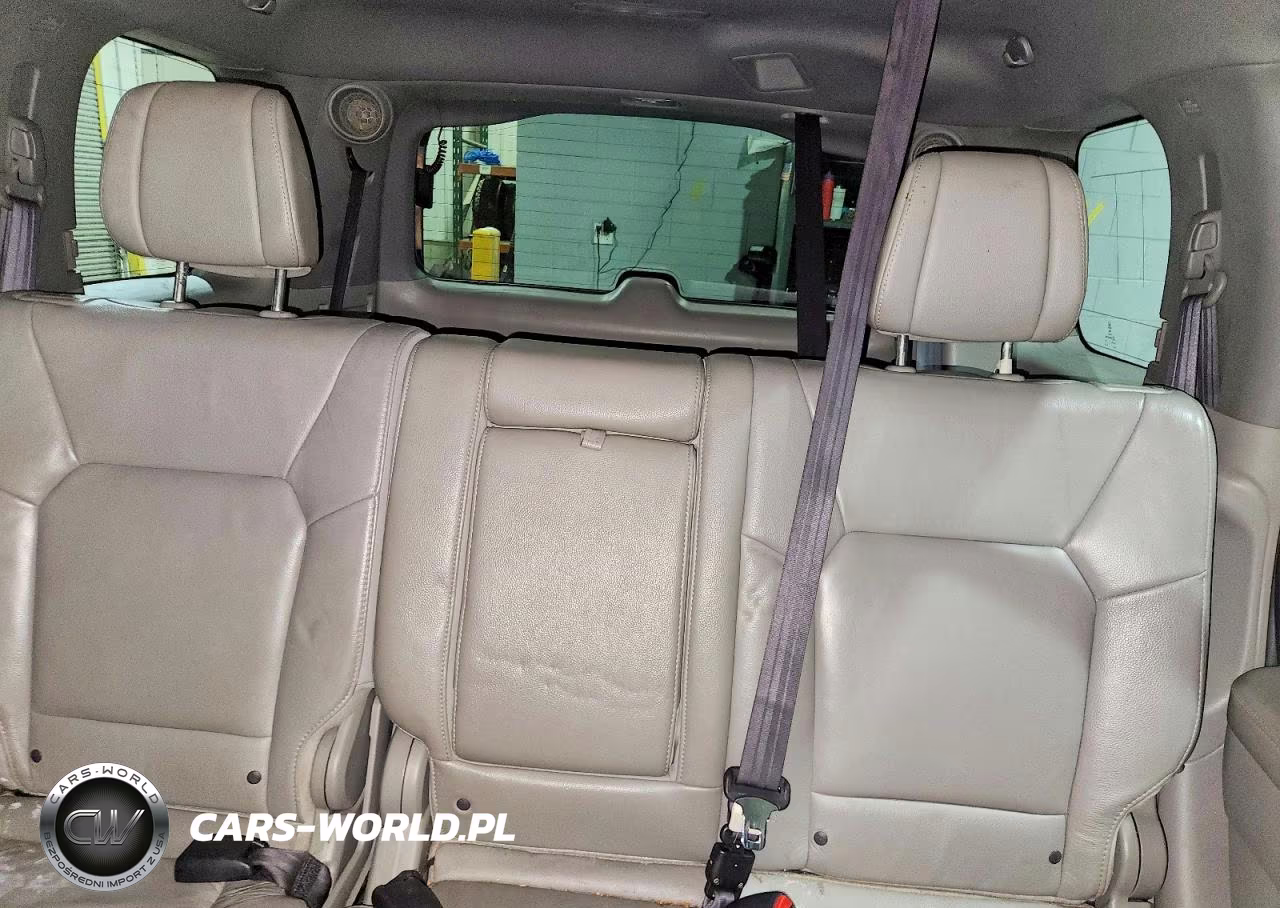2012 Honda Pilot Touring VIN:5FNYF4H97CB014205 - 10