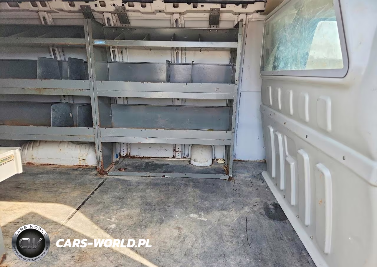 2020 Chev Express G2500 VIN:1GCWGAFG8L1168287 - 11
