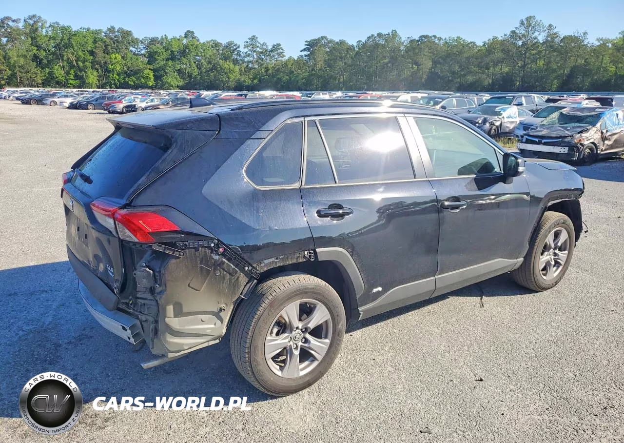 2025 Toyota Rav4 Hybrid Xle VIN:JTMRWRFV0SJ079972 - 3