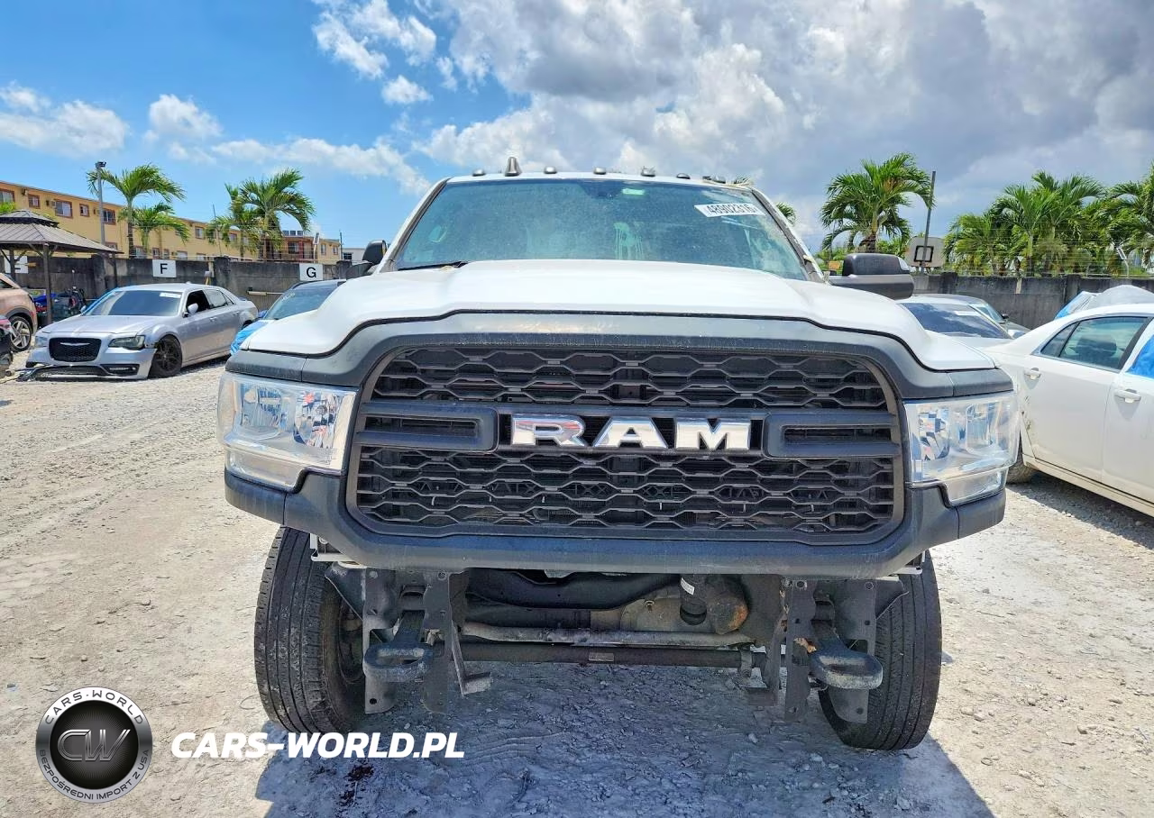 2020 Ram 3500 Tradesman VIN:3C63RRAL8LG260668 - 5