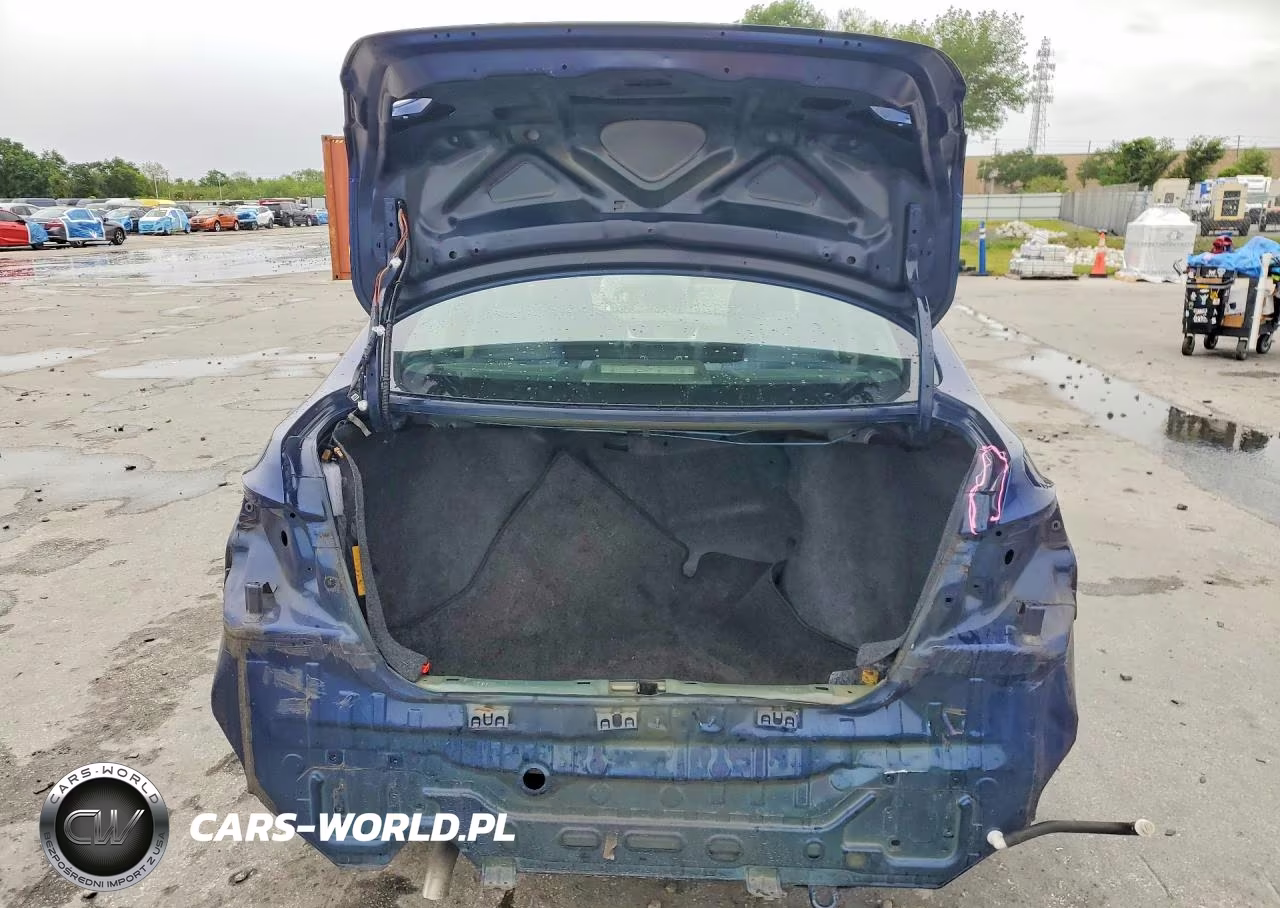 2018 Nissan Sentra Sv VIN:3N1AB7AP2JL652872 - 6