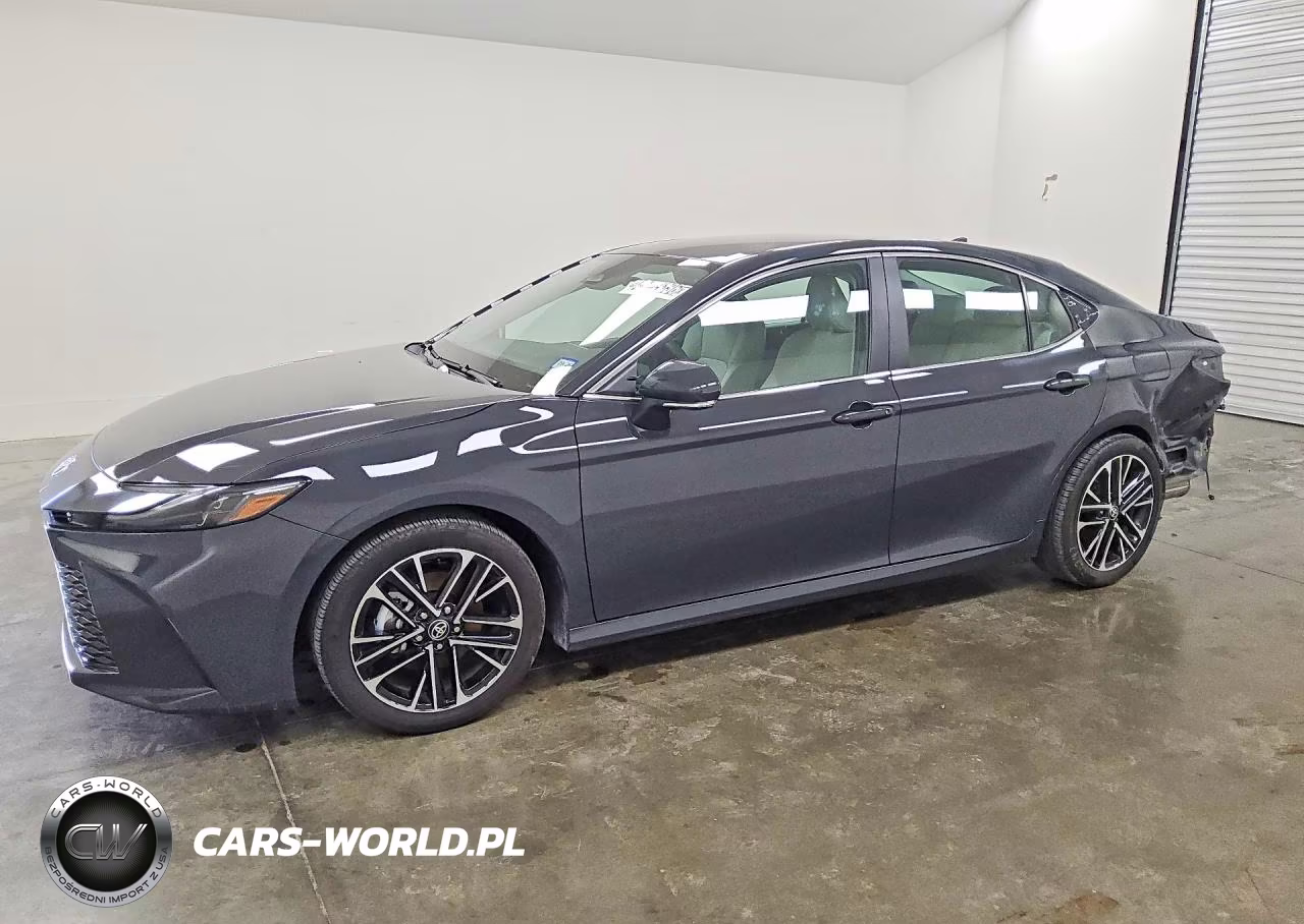 2025 Toyota Camry Xle