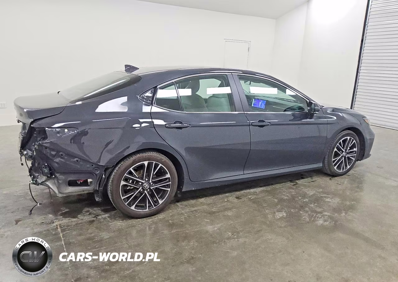 2025 Toyota Camry Xle VIN:4T1DAACK1SU053265 - 3