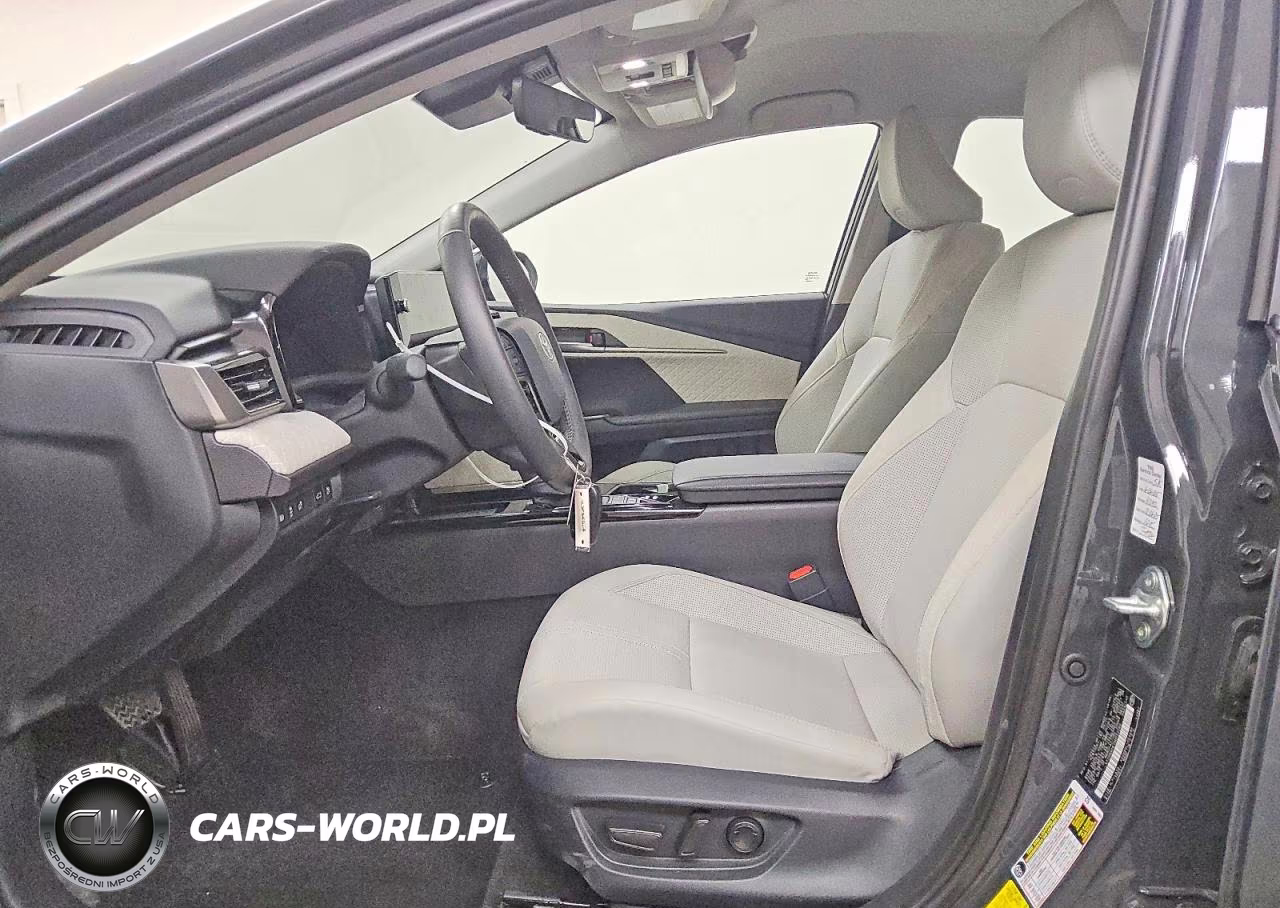 2025 Toyota Camry Xle VIN:4T1DAACK1SU053265 - 7