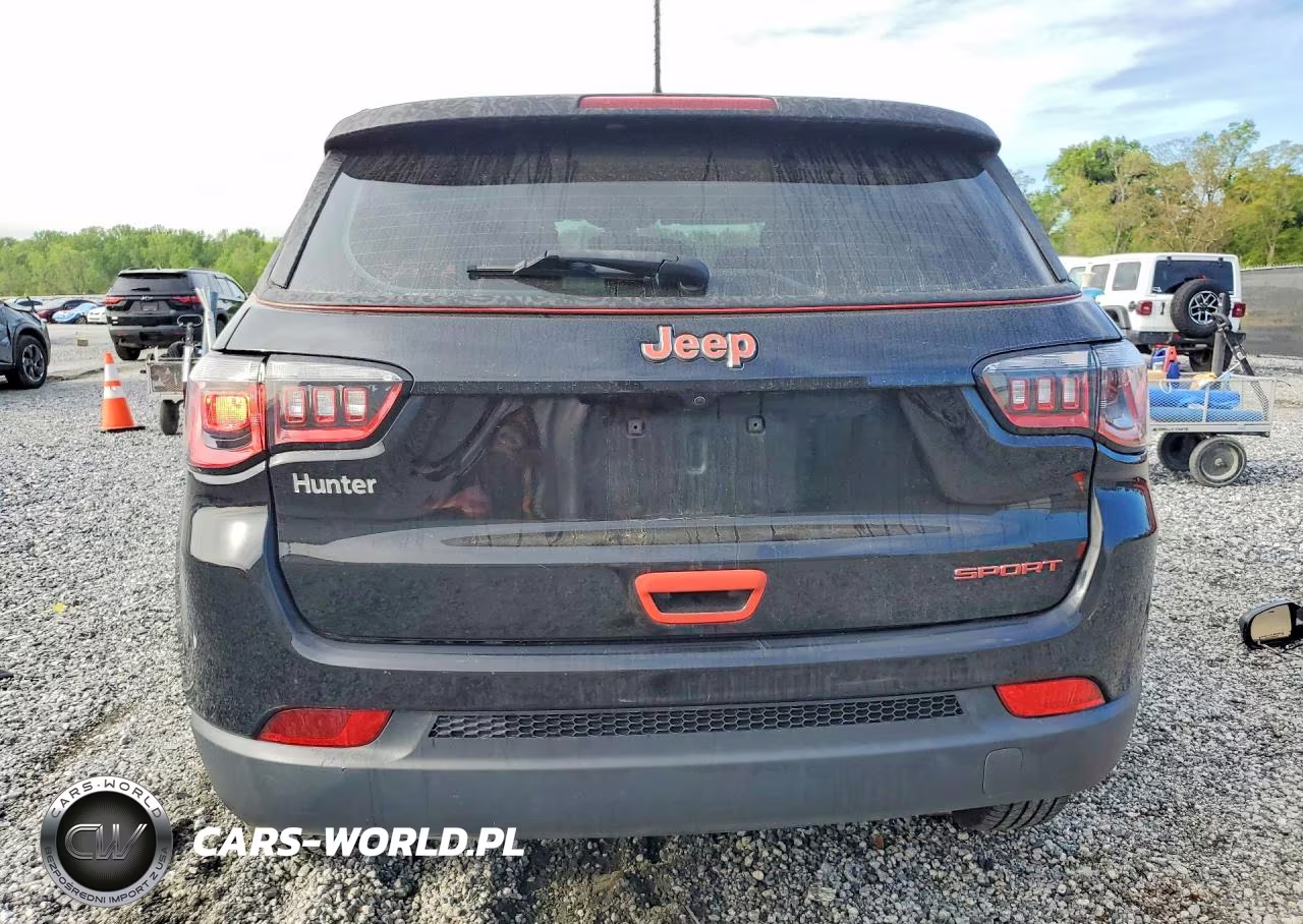 2018 Jeep Compass Sport VIN:3C4NJCAB7JT461057 - 6