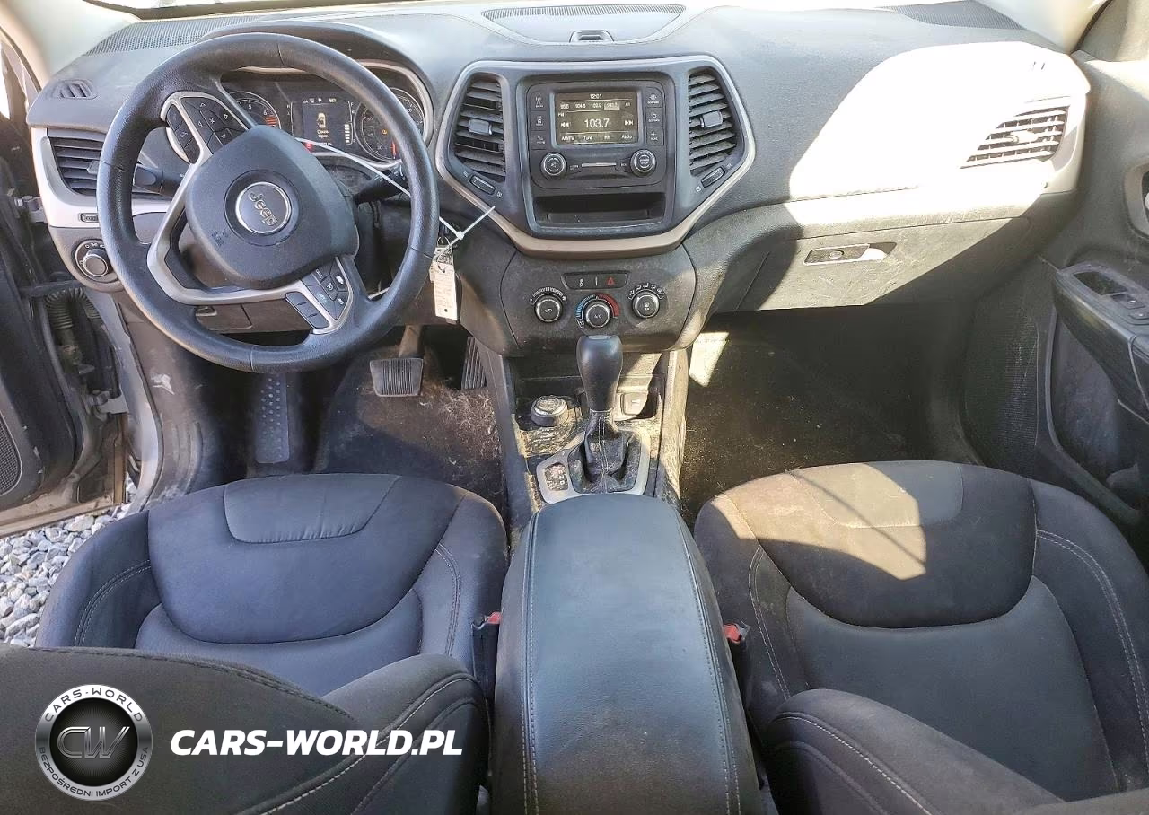 2016 Jeep Cherokee Sport VIN:1C4PJMAB1GW153576 - 8