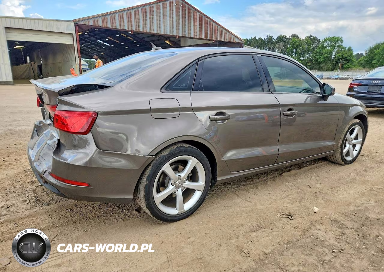 2015 Audi A3 Premium VIN:WAUACGFF1F1079095 - 3