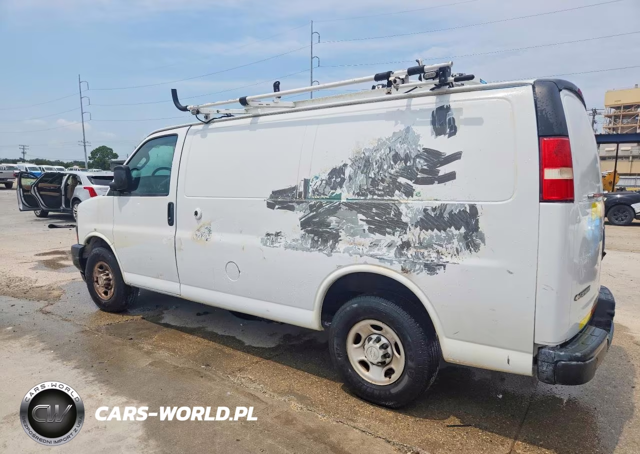 2019 Chevrolet Express Utility - Service Van VIN:1GCWGAFP1K1266138 - 2