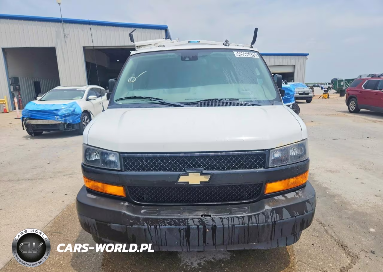 2019 Chevrolet Express Utility - Service Van VIN:1GCWGAFP1K1266138 - 5
