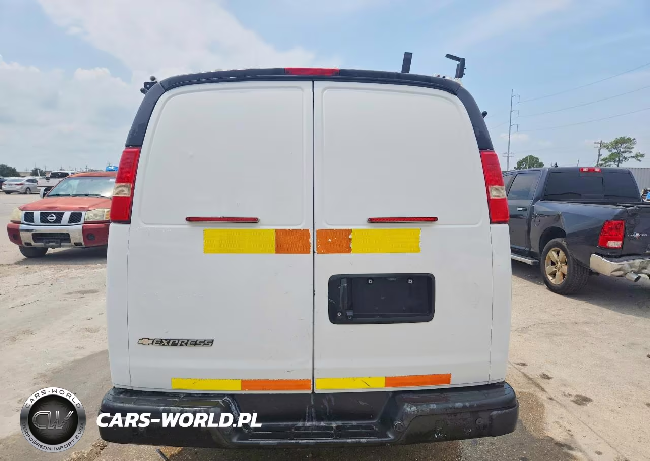 2019 Chevrolet Express Utility - Service Van VIN:1GCWGAFP1K1266138 - 6