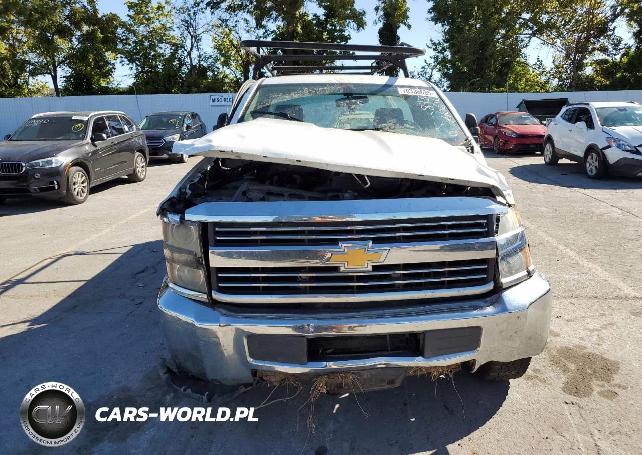 2015 Chevrolet Silverado C3500 VIN:1GC3CYCG5FZ134440 - 5