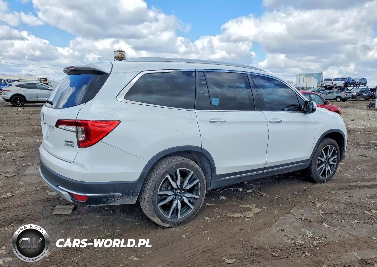 2020 Honda Pilot Touring VIN:5FNYF6H62LB065208 - 3