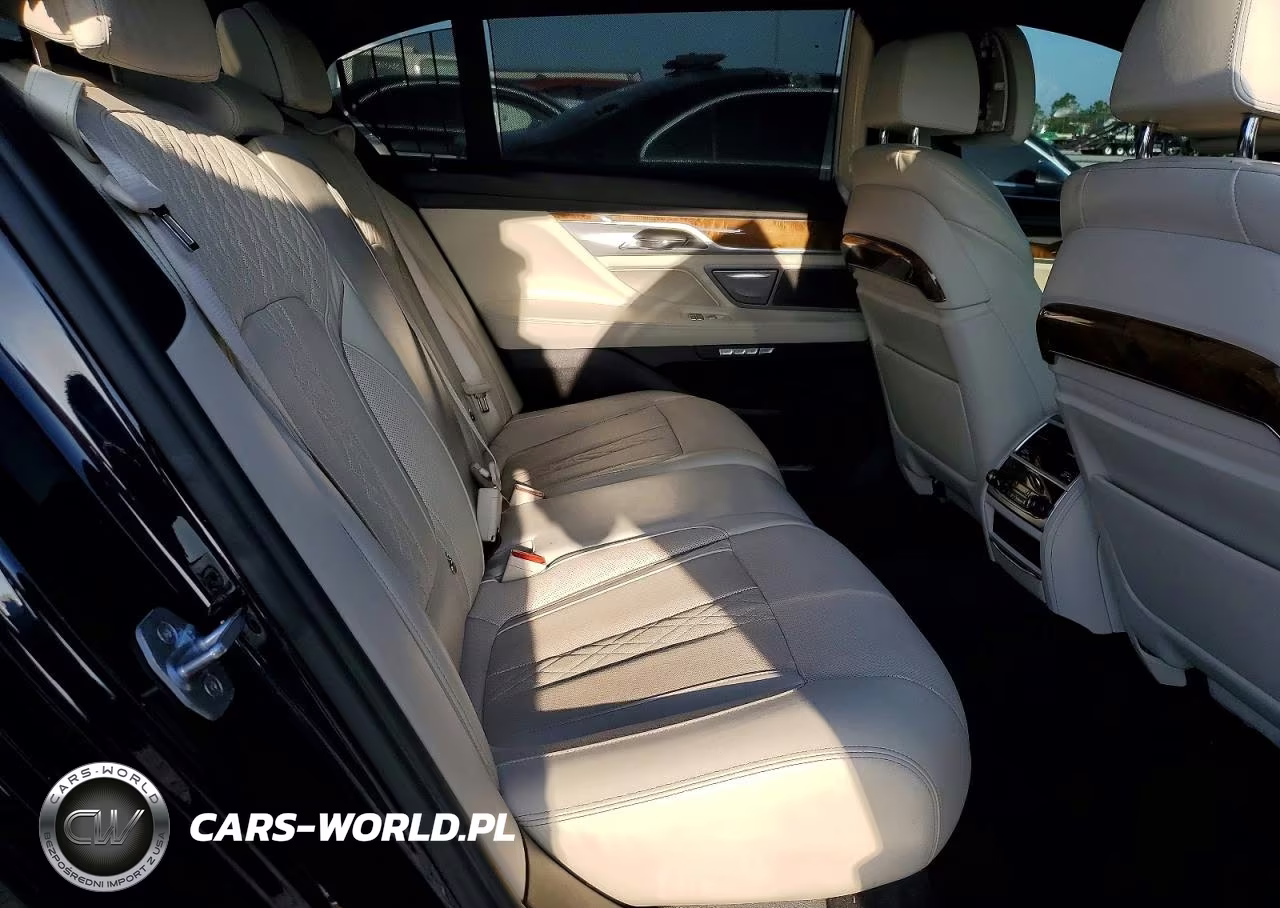 2016 BMW 750 I VIN:WBA7F0C55GGM20713 - 10