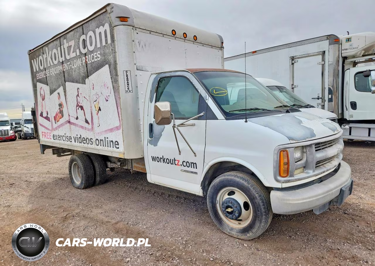 2006 Chevrolet Express Box Truck VIN:1GBHG31R621236442 - 4
