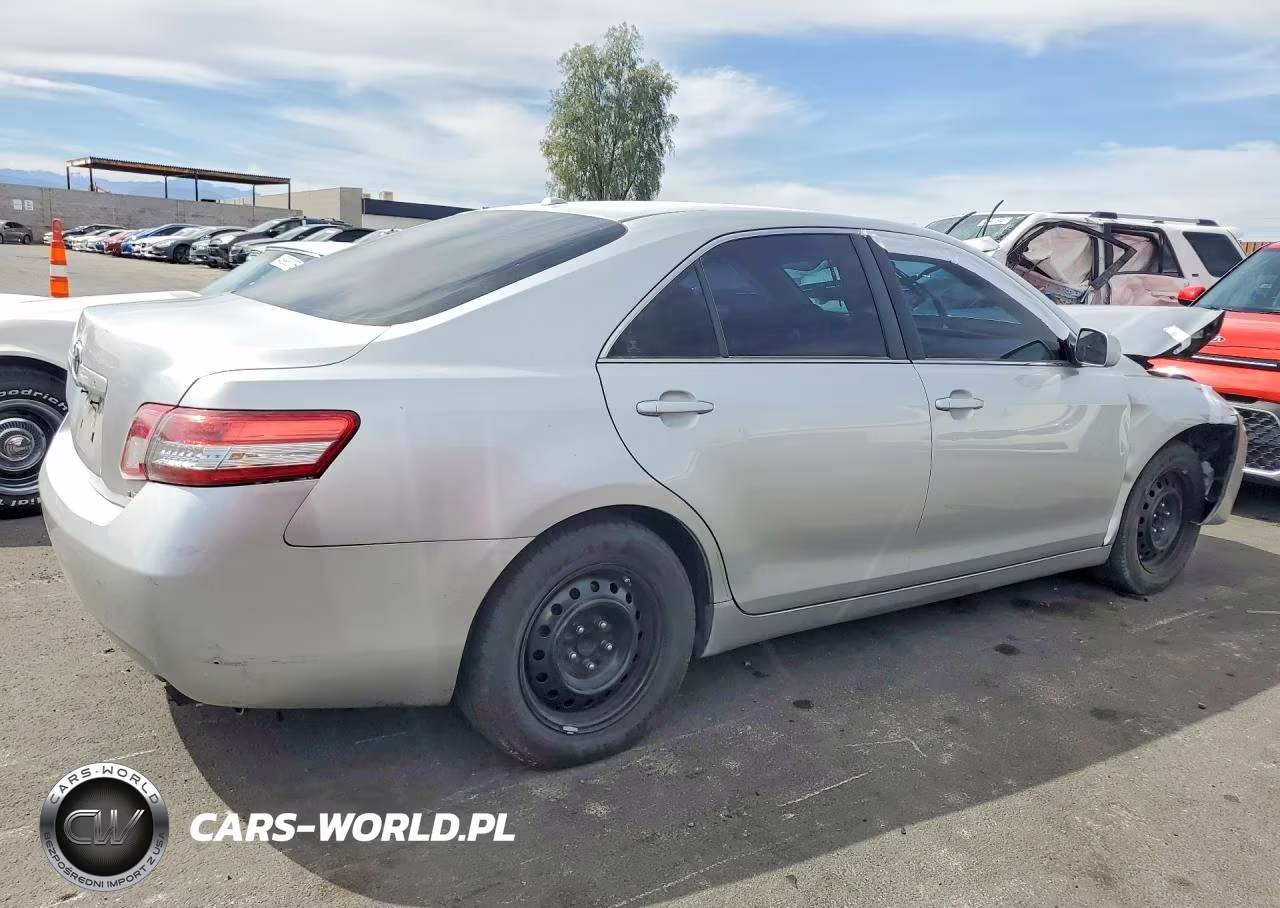 2011 Toyota Camry Le VIN:4T4BF3EK4BR175514 - 3