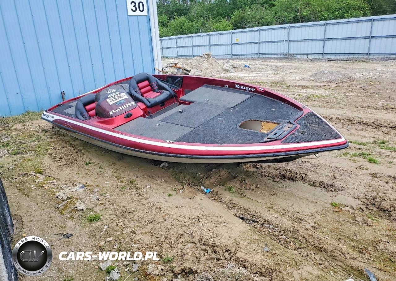 1999 Mercruiser Boat