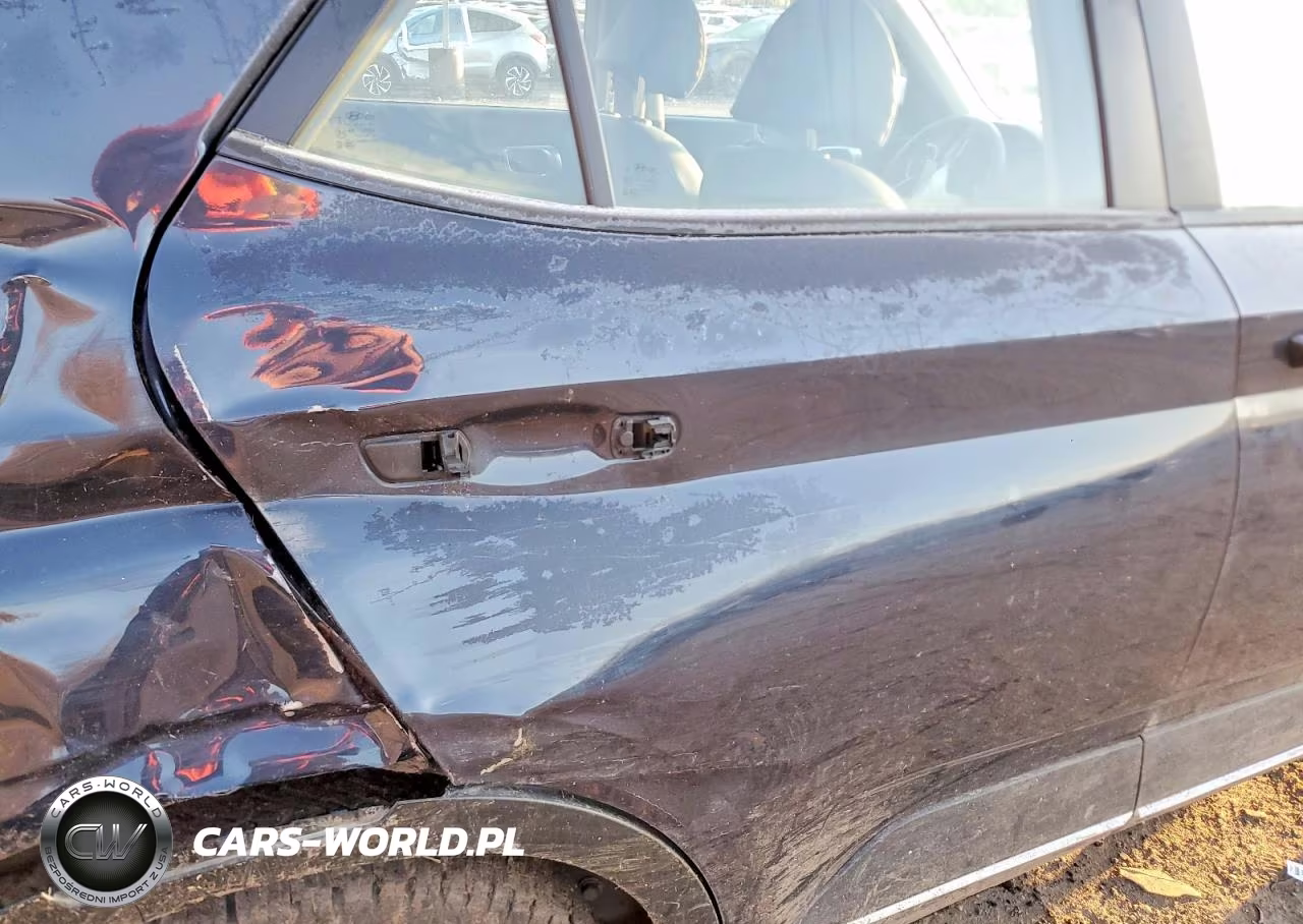 2024 Hyundai Venue Limited VIN:KMHRC8A3XRU325620 - 11