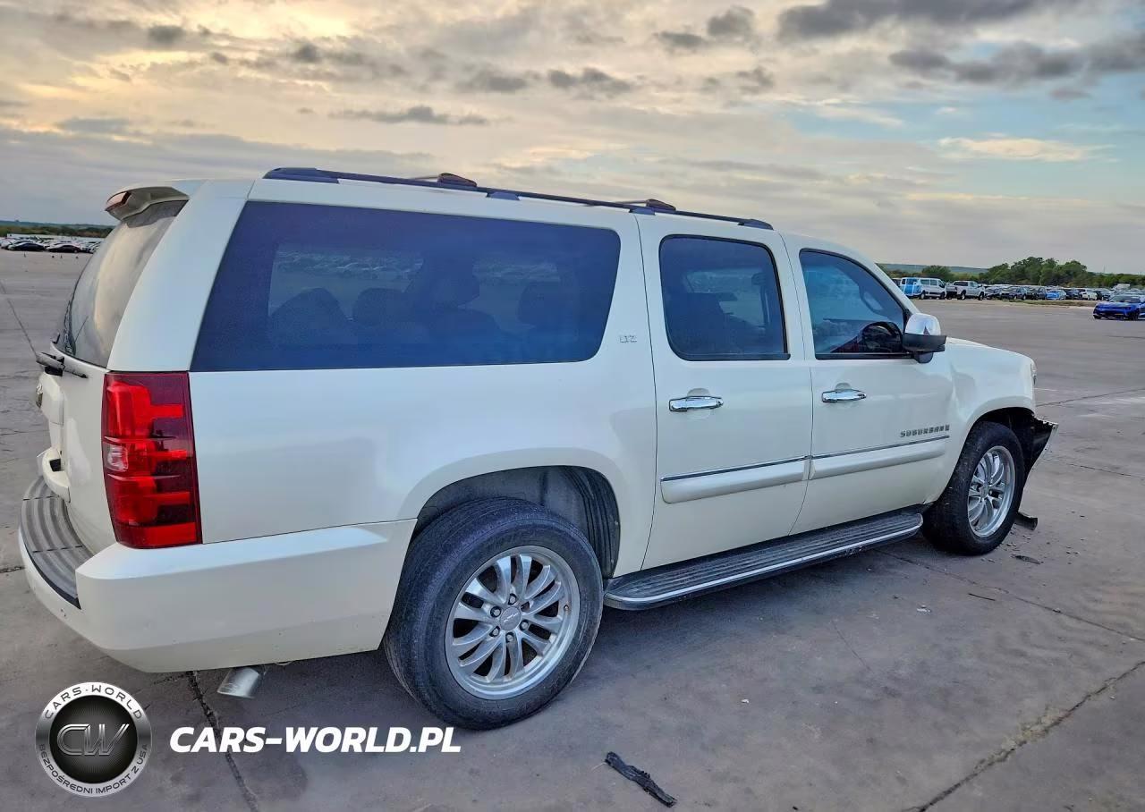 2008 Chevrolet Suburban Ltz VIN:1GNFC16J08R193272 - 3