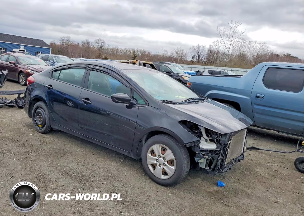 2018 Kia Forte Lx VIN:3KPFK4A72JE212611 - 4