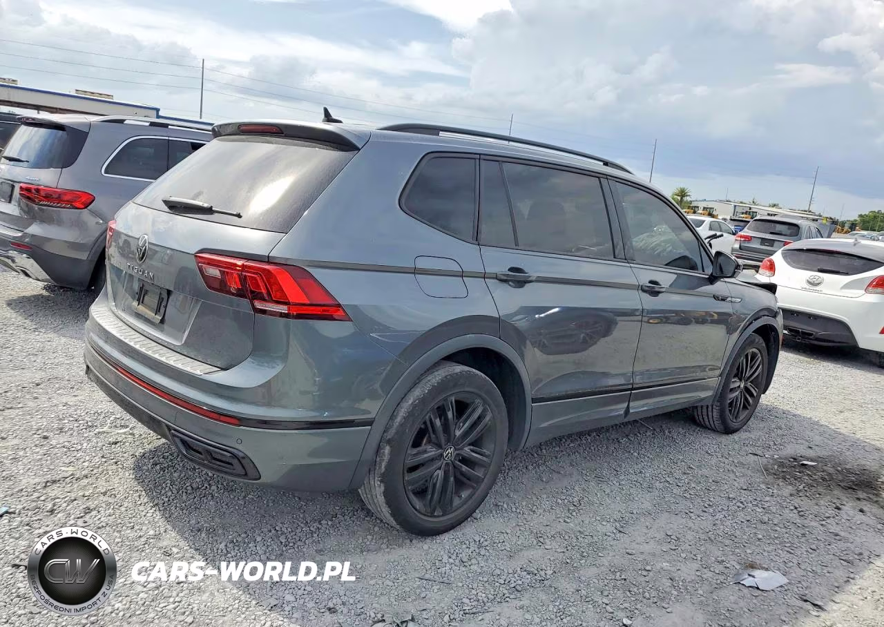 2022 Volkswagen Tiguan Se R-Line Black VIN:3VVCB7AX4NM003811 - 3
