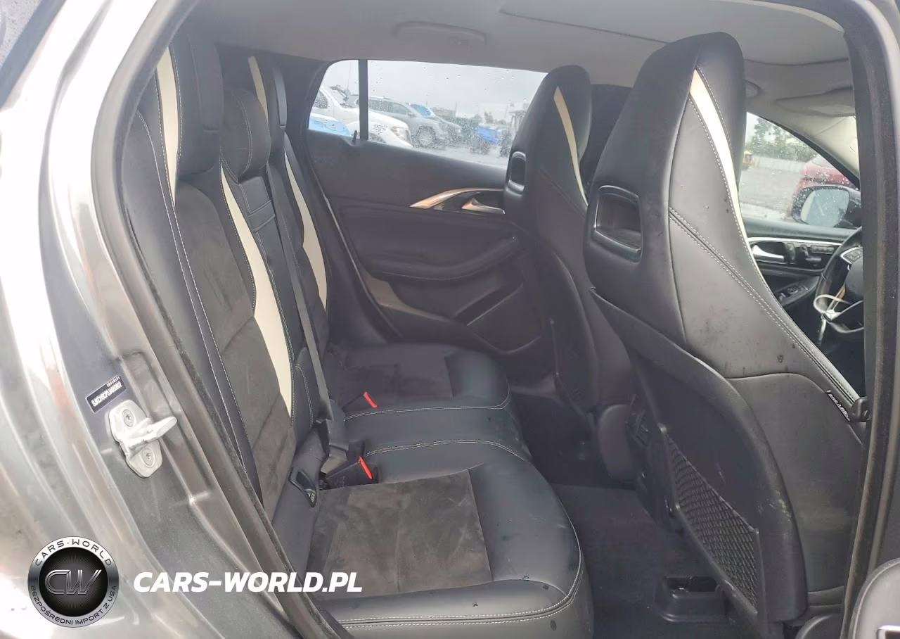 2018 Infiniti Qx30 Sport VIN:SJKCH5CP3JA050802 - 10