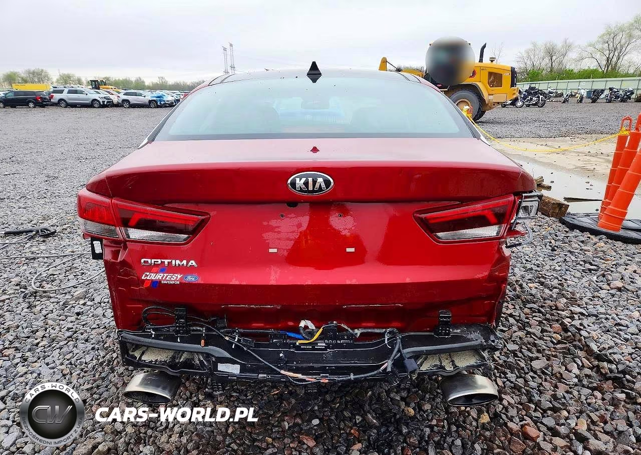 2020 Kia Optima Special Edition VIN:5XXGT4L33LG439473 - 6