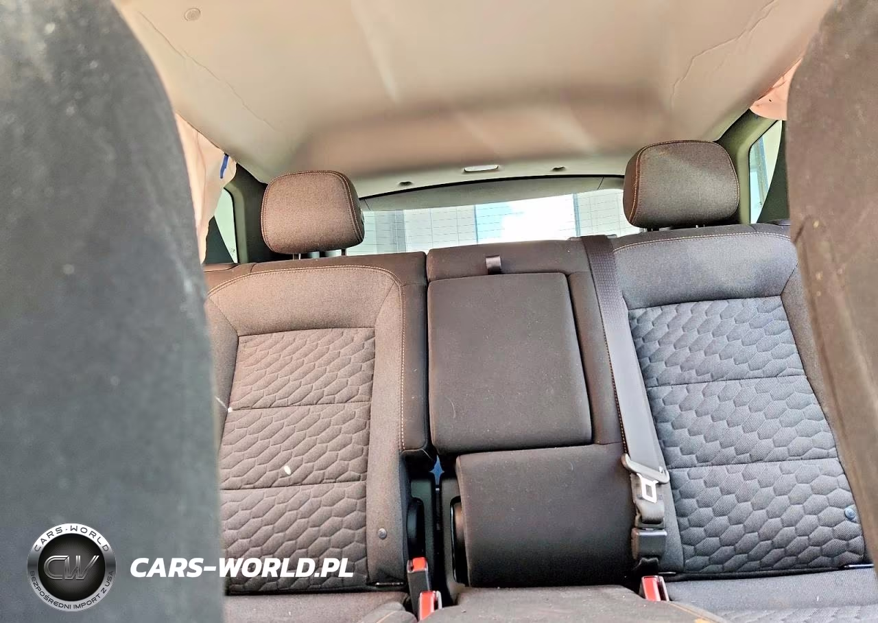 2019 Chevrolet Equinox Lt VIN:2GNAXUEV4K6128917 - 10
