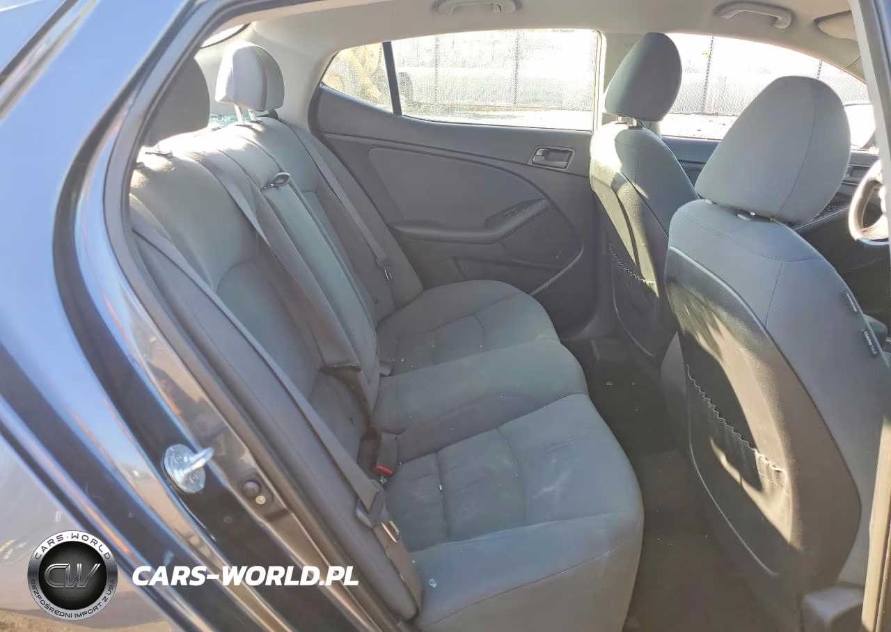 2015 Kia Optima Lx VIN:KNAGM4A75F5574107 - 10