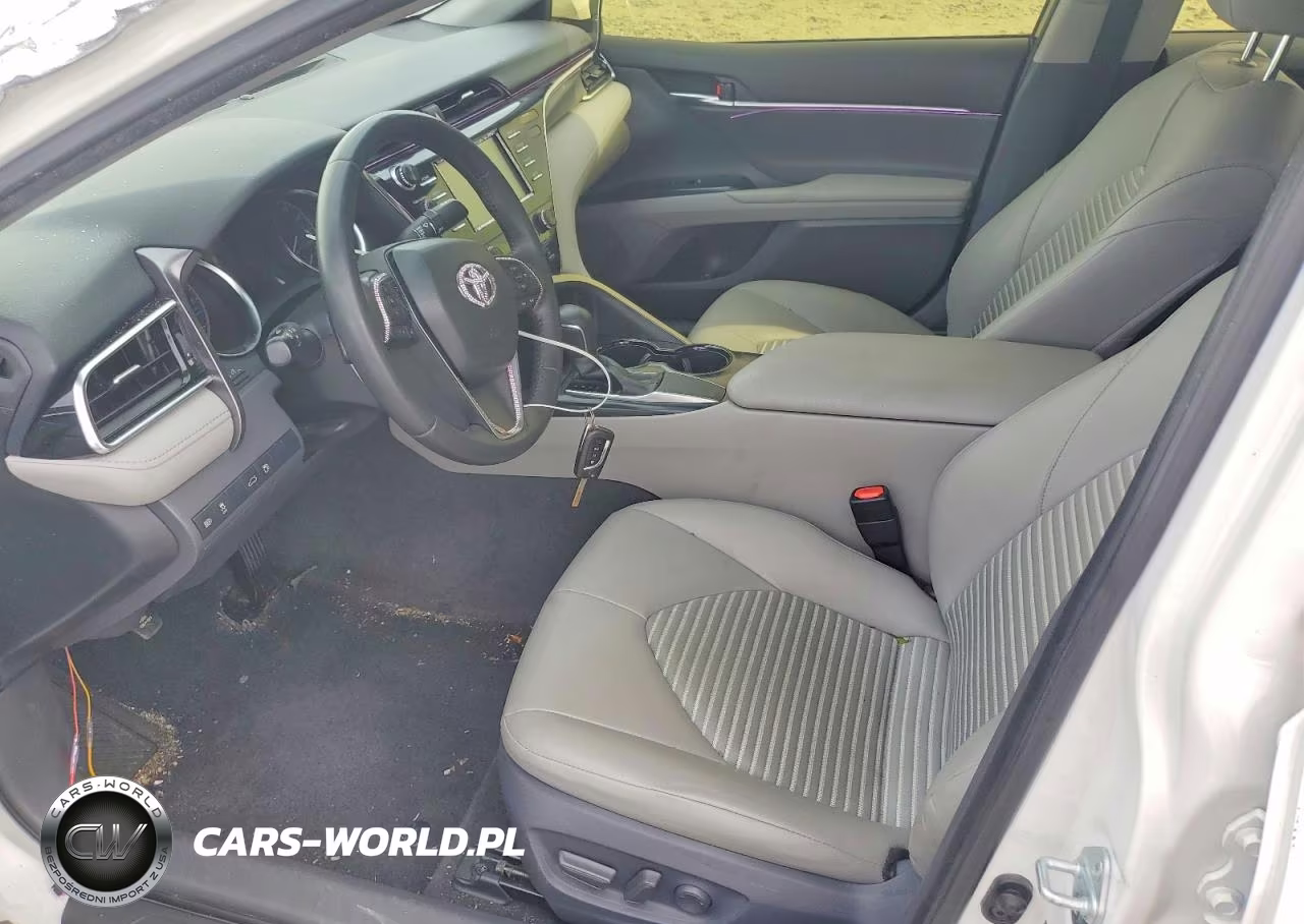 2018 Toyota Camry Se VIN:JTNB11HK0J3006765 - 7