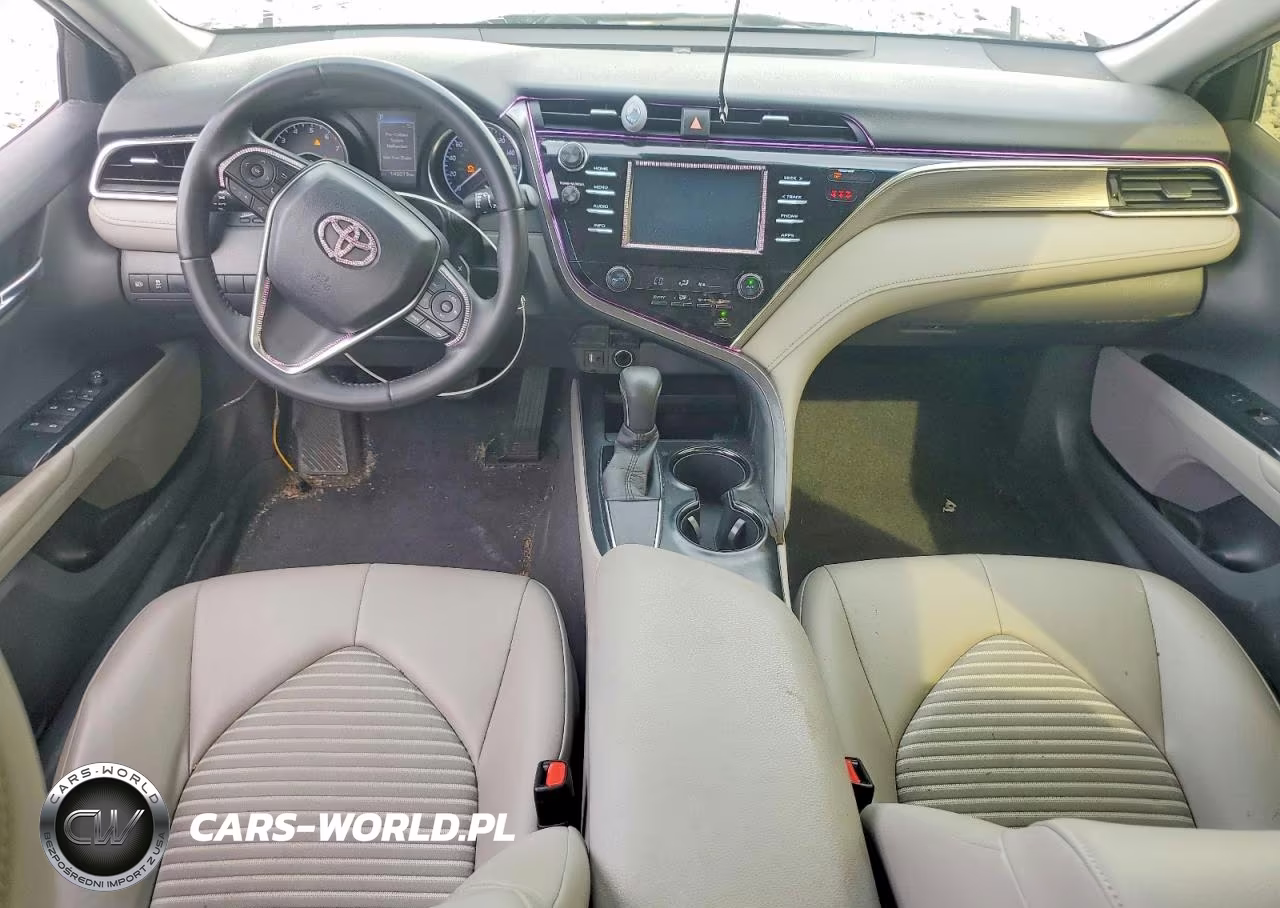 2018 Toyota Camry Se VIN:JTNB11HK0J3006765 - 8