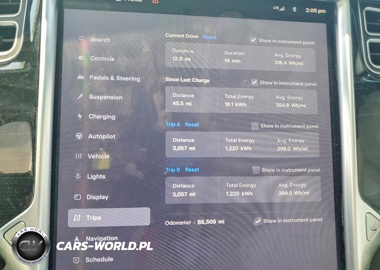 2017 Tesla Model X VIN:5YJXCDE25HF051269 - 9