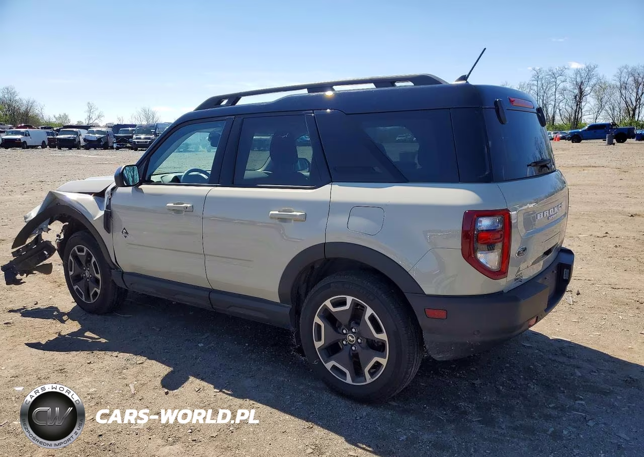 2024 Ford Bronco Sport Outer Banks VIN:3FMCR9C64RRE75005 - 2