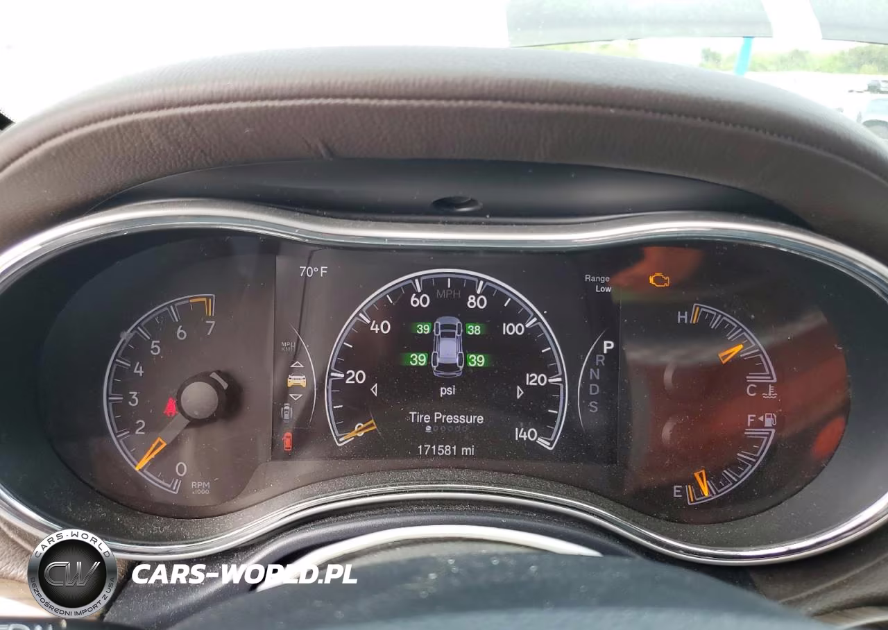2014 Jeep Grand Cherokee Overland VIN:1C4RJECG9EC291050 - 9