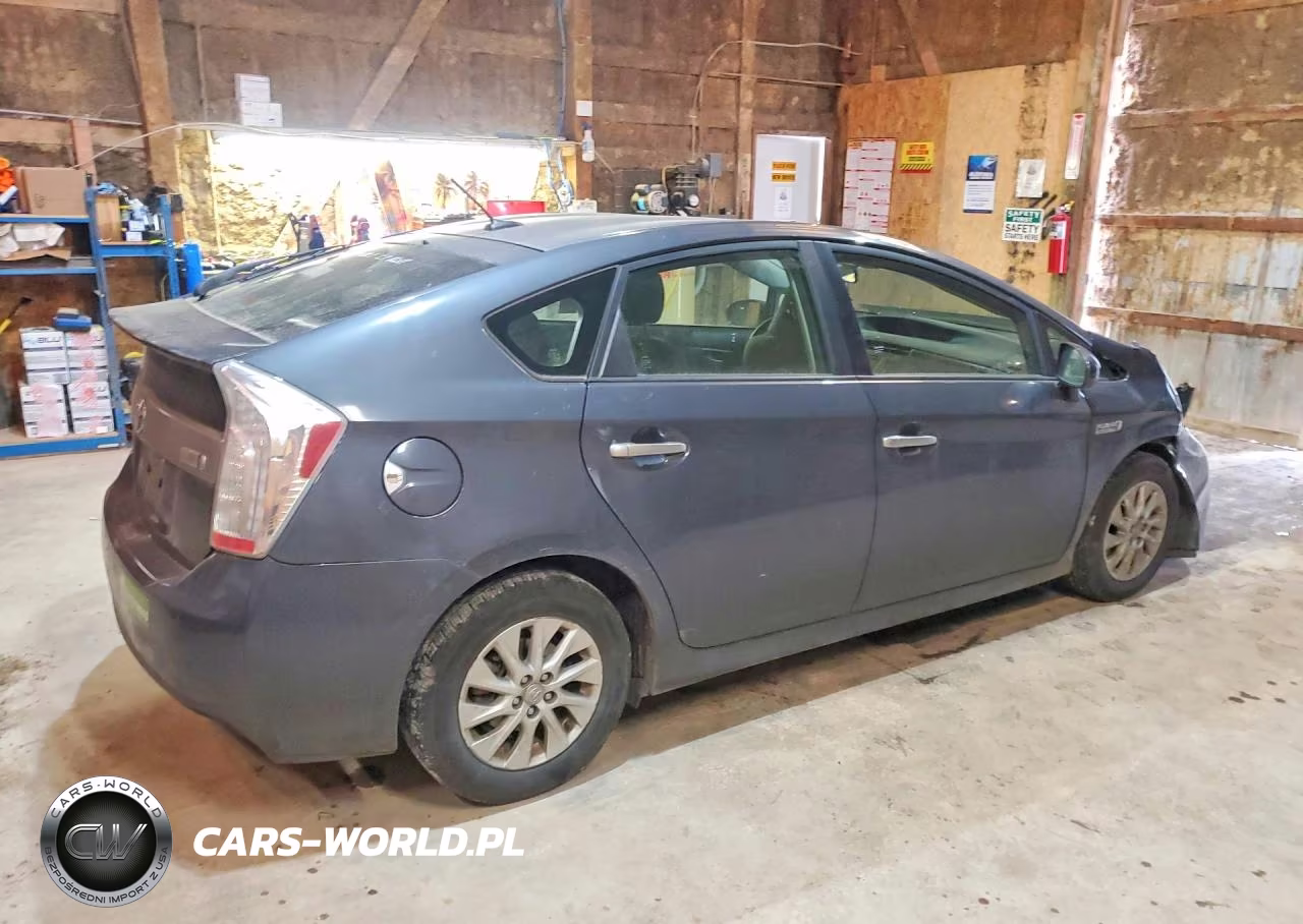 2012 Toyota Prius Plug-In Hybrid Base VIN:JTDKN3DP0C3018701 - 3