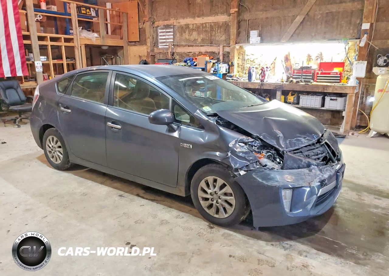 2012 Toyota Prius Plug-In Hybrid Base VIN:JTDKN3DP0C3018701 - 4