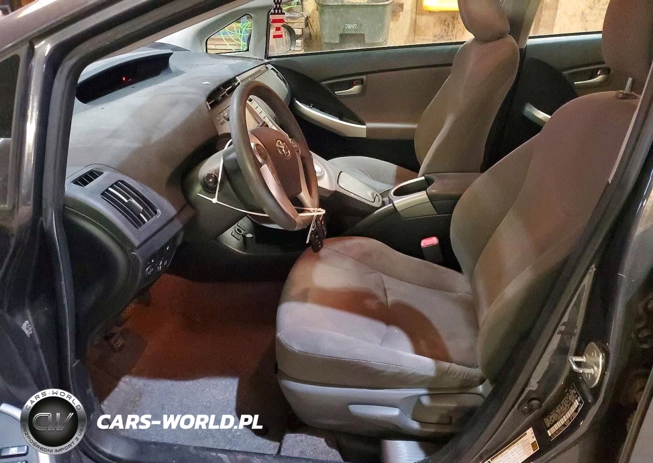 2012 Toyota Prius Plug-In Hybrid Base VIN:JTDKN3DP0C3018701 - 7