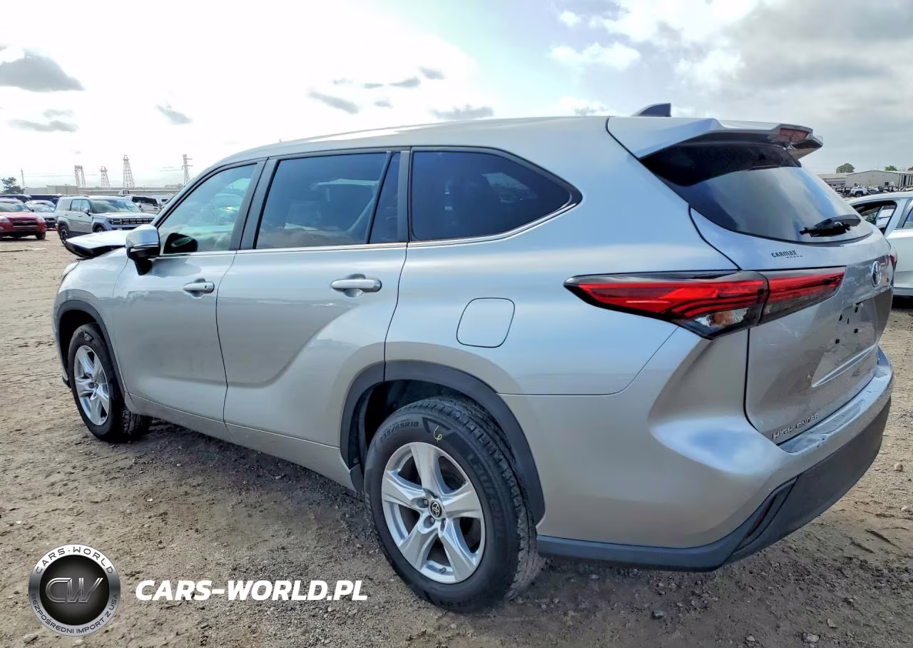 2023 Toyota Highlander Hybrid Le VIN:5TDZARAH2PS016852 - 2
