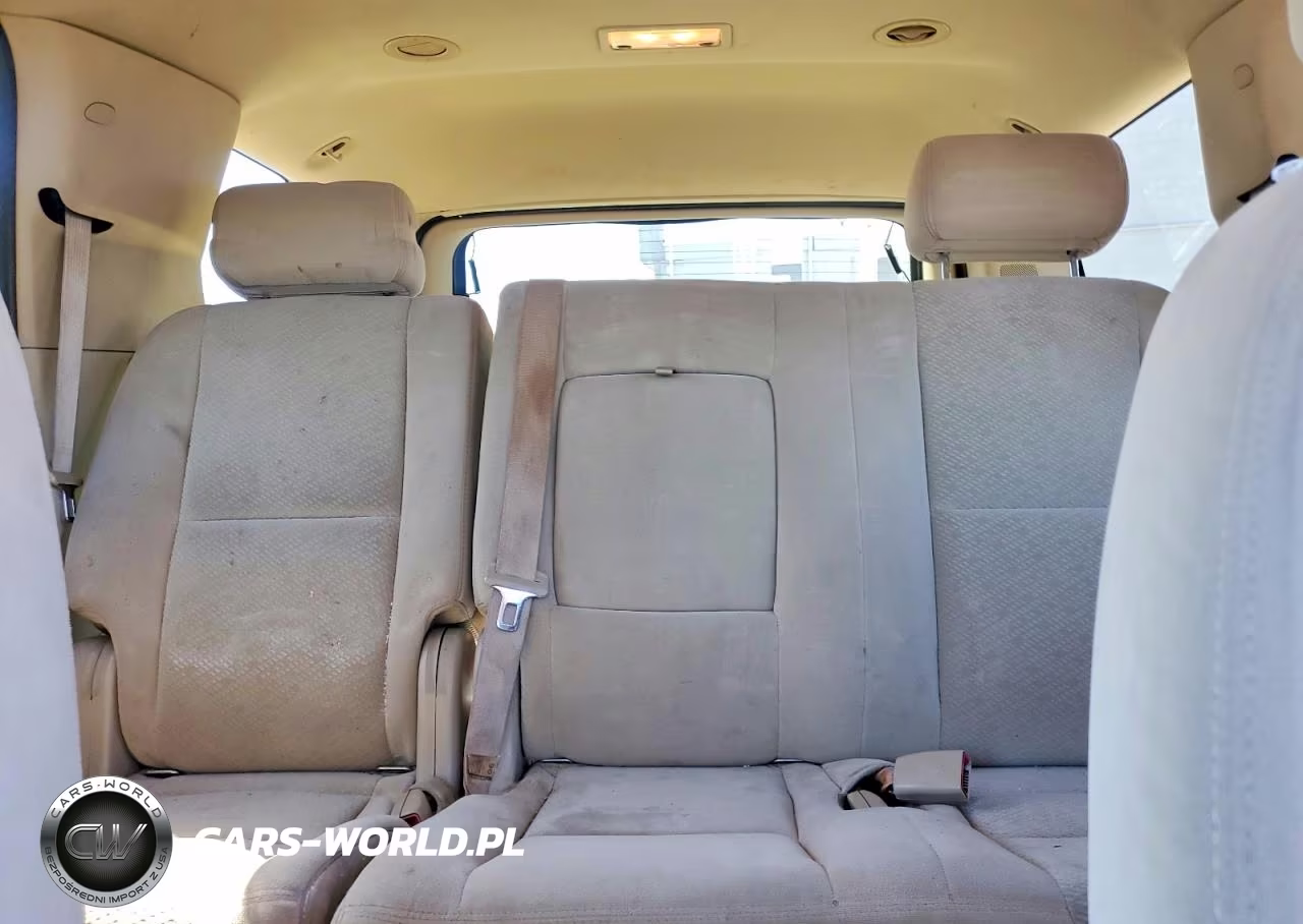 2007 Chevrolet Tahoe K1500 VIN:1GNFK13007J247956 - 10
