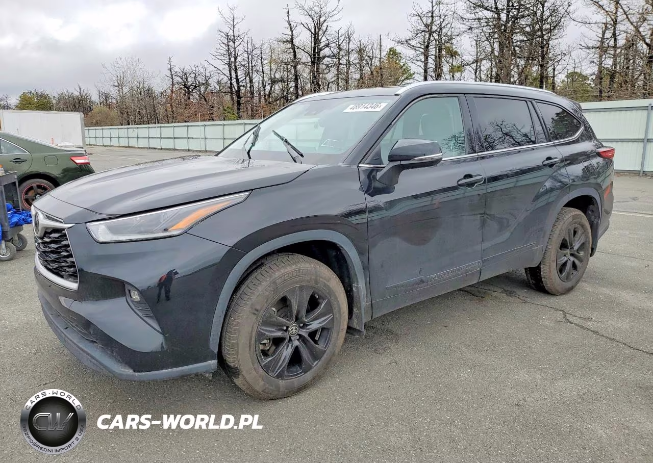 2021 Toyota Highlander Xle